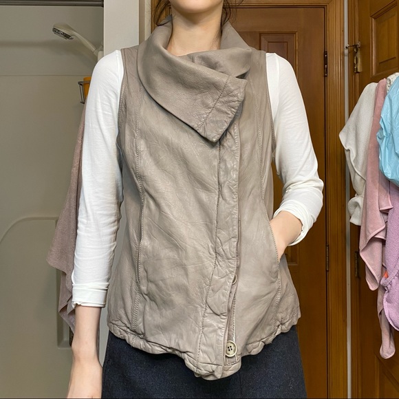 All Saints Kadian Gilet Leather Vest in Taupe - Picture 5 of 14